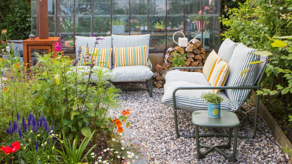 These 8 outdoor sofas managed to impress this picky editor