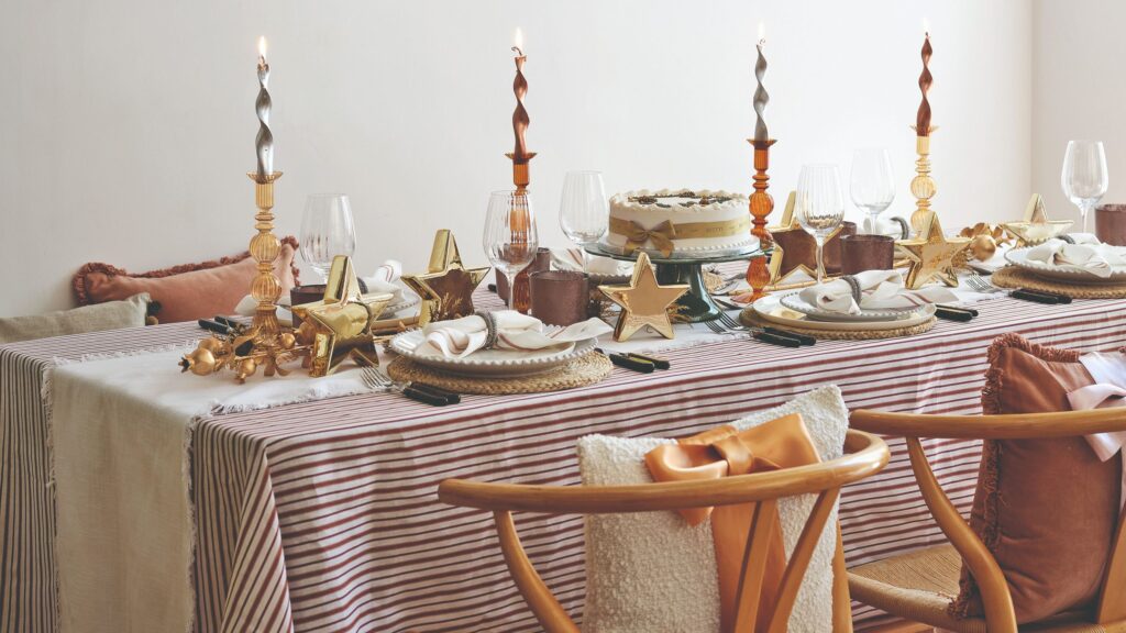 Jamie Oliver HQ’s genius Christmas tablescape idea