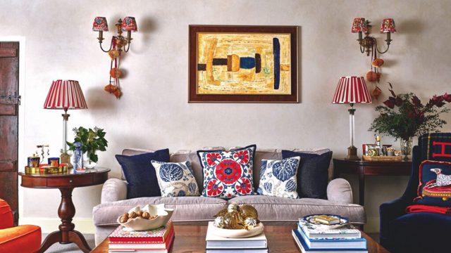 Inside a Cotswolds home transformed for a country Christmas