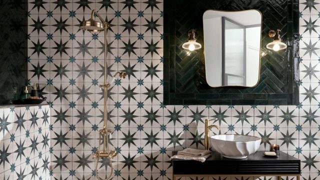 How to use the Topps Tiles and Ideal Home collection in a bathroom