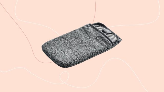Lakeland’s sellout £2.99 condensation mitt is back in stock