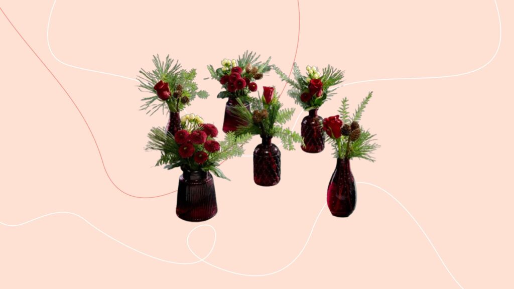 This M&S Christmas tablescape kit is the best hosting hack