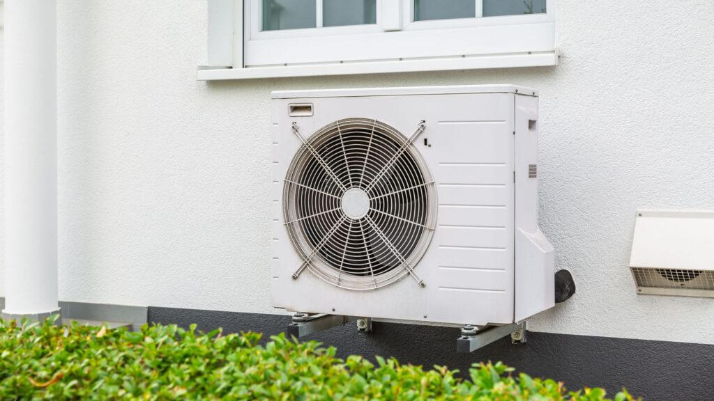 Thousands of households eligible for £9,000 heat pump grant