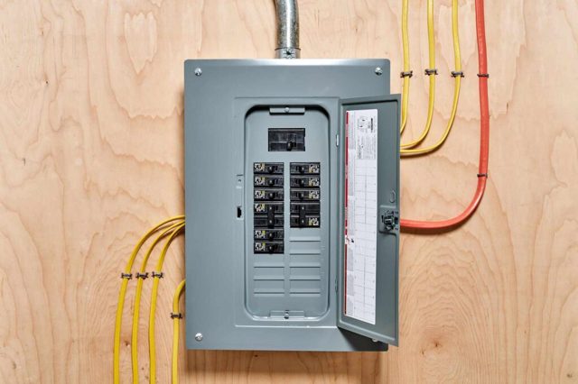 How to Calculate Electrical Circuit Load Capacity