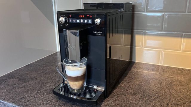 I tried Melitta’s sub-£350 bean-to-cup coffee machine
