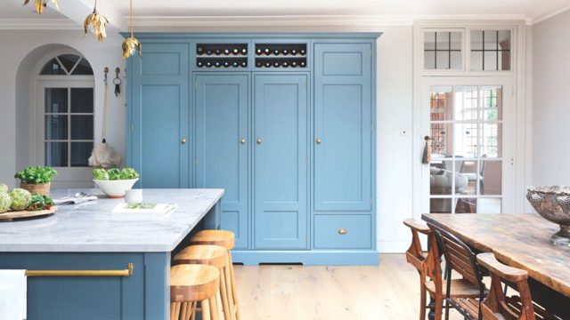 The pastel-perfect mini countertop vacuums I’m snapping up