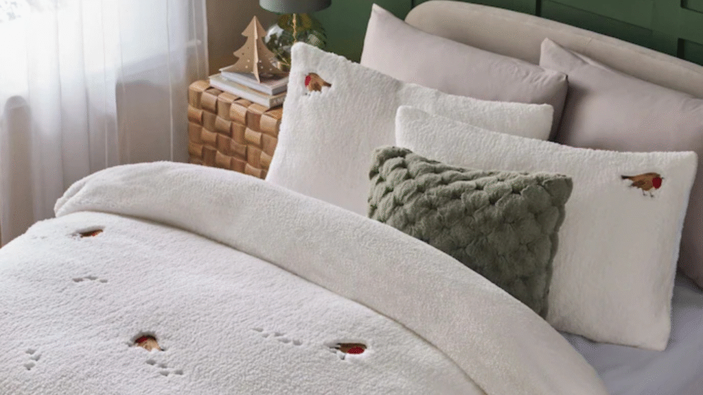 Next’s adorable robin fleece bedding is the cosiest I’ve seen
