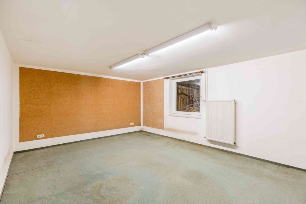 HVAC Pros Say These 6 Tricks Will Warm Up Any Basement