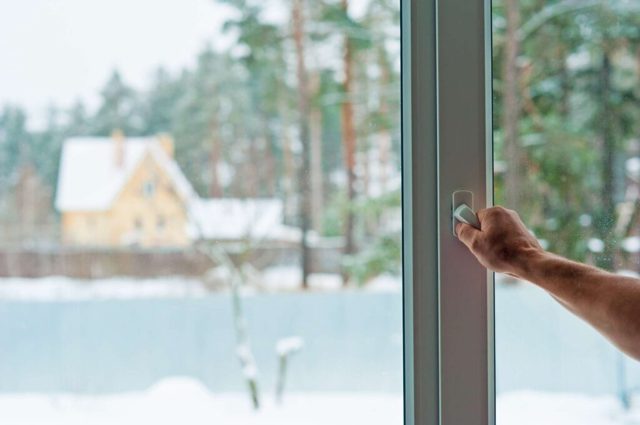 Lüften Is the Window Practice You Need for Better Indoor Air This Winter