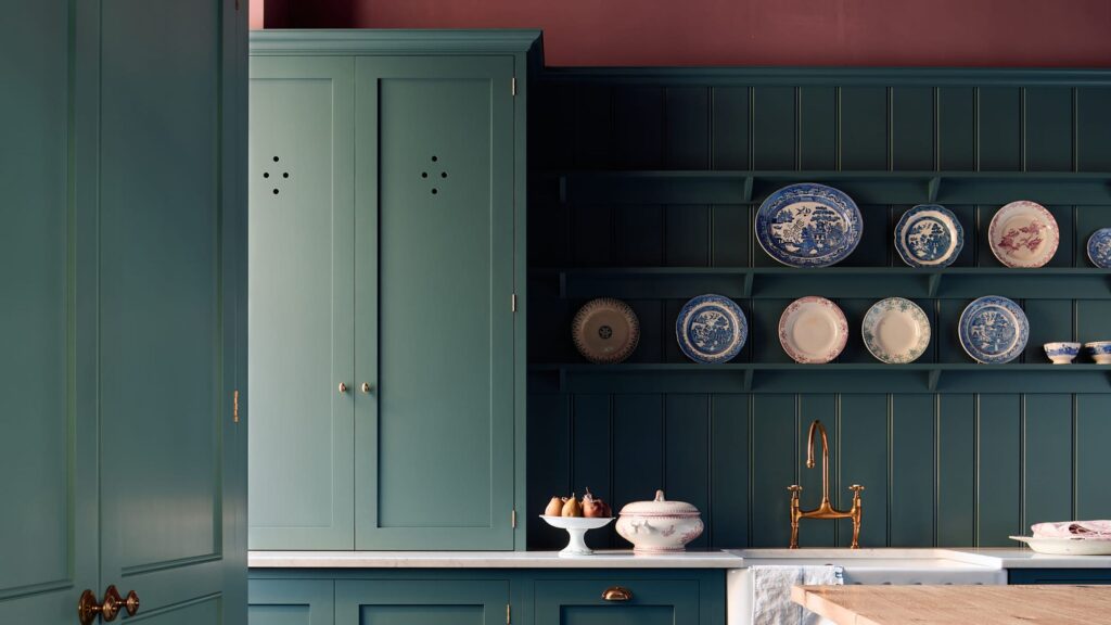Kitchen cabinet cut-outs are making a revival in 2026
