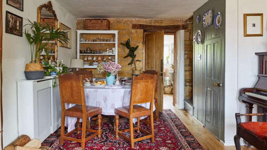 Clever ideas make the most of this cottage’s compact proportions