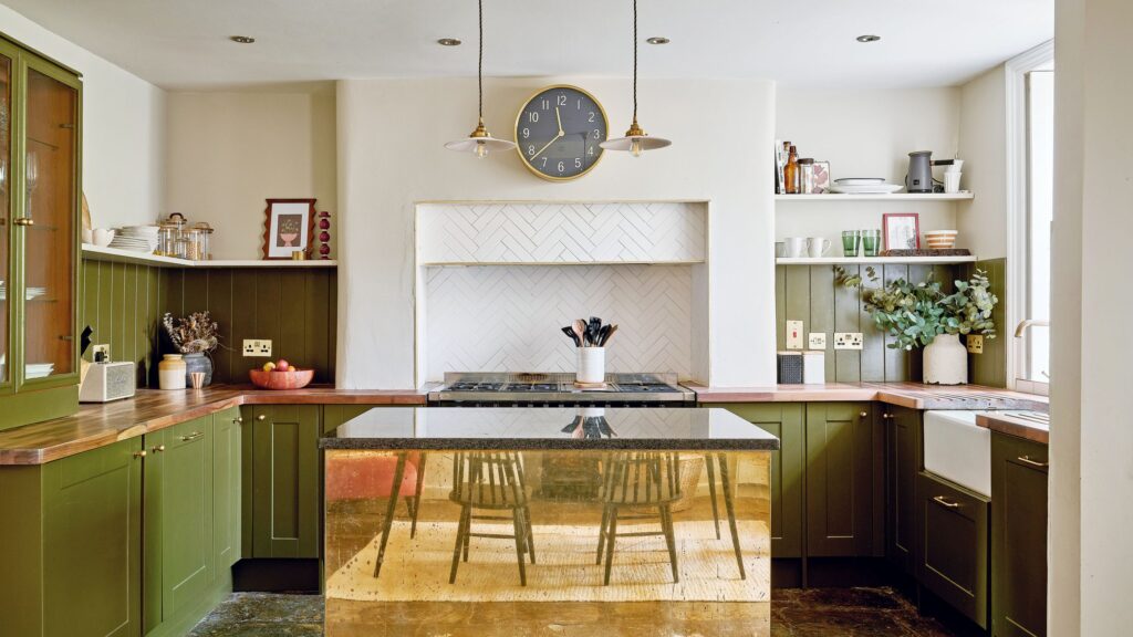 Tour this grand Georgian terraced family home in Bristol