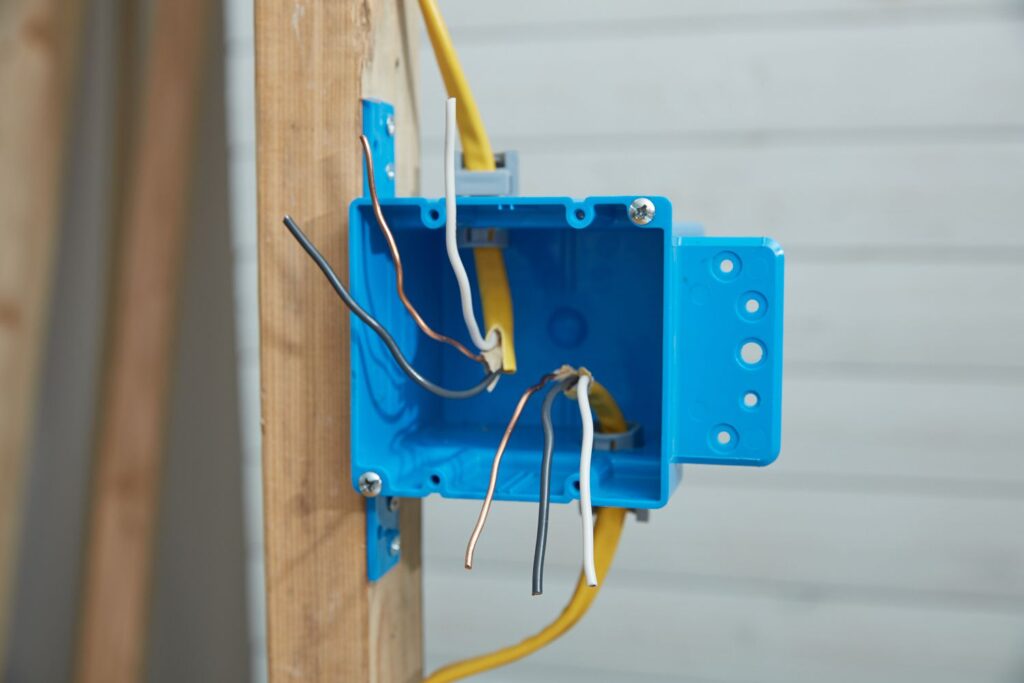 How to Splice Electrical Circuit Wires
