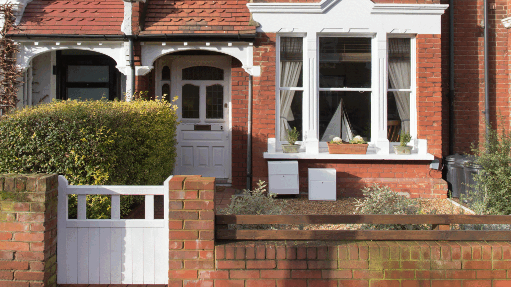 8 ways to save money when moving house as costs soar