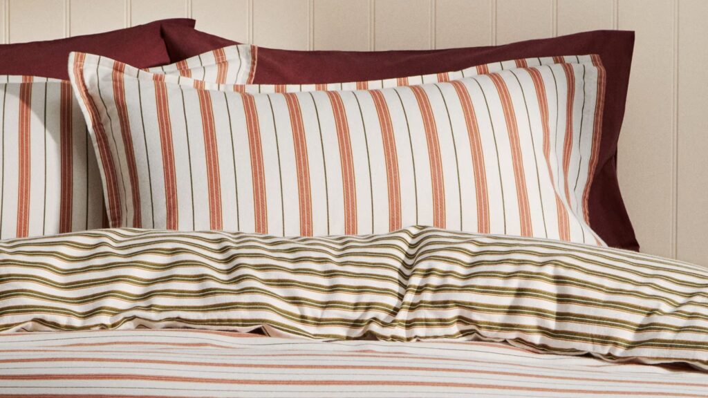 I’m in love with this striped M&S brushed cotton bedding set