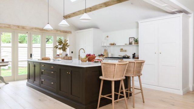 Designing four kitchens taught me these surprising lessons about lighting