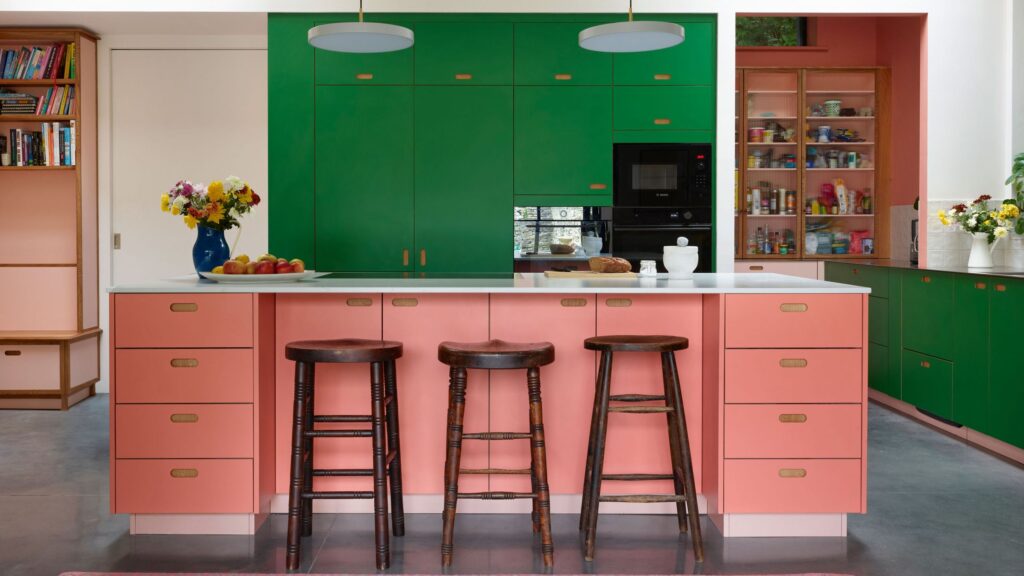 This vibrant kitchen pairs two trending colours in an unusual way