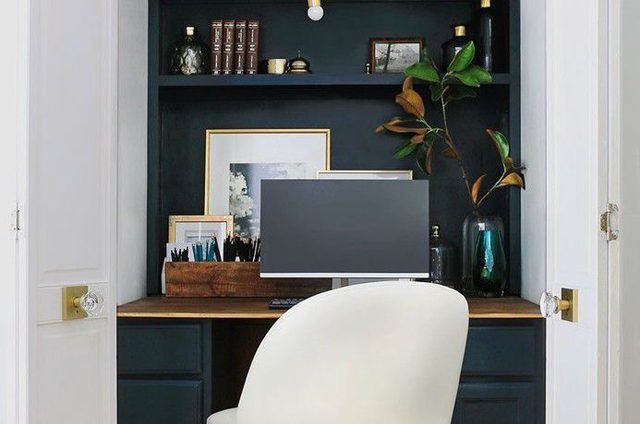 35 Closet Offices You’d Be Happy to Work From