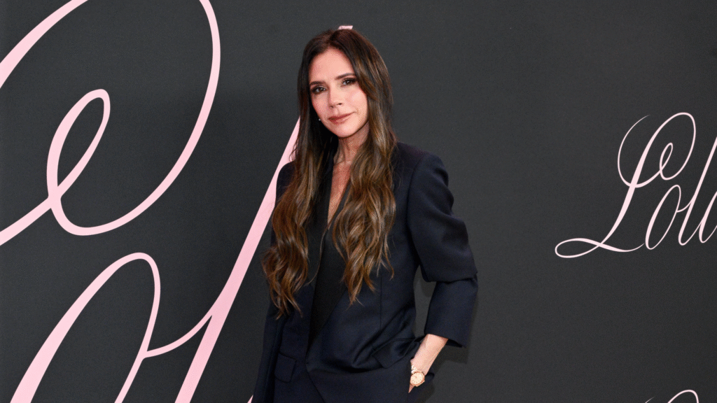 I’m obsessed with Victoria Beckham’s ‘sexy’ reading nook