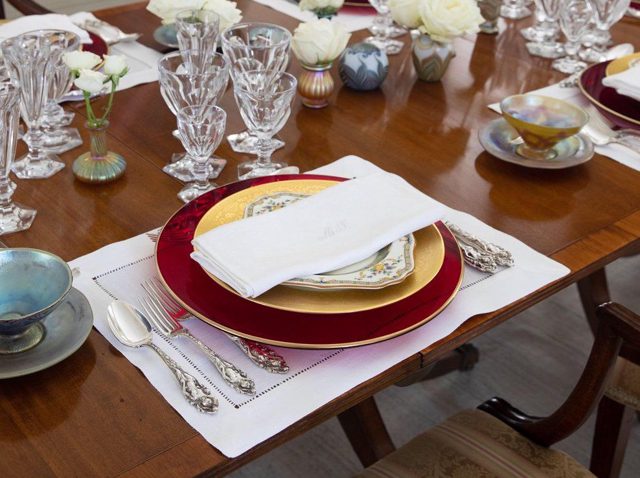6 Valuable Items Designers Always Grab at the Thrift Store