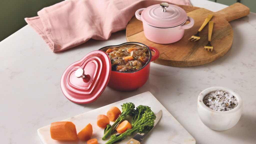Aldi’s £12.99 heart shaped mini cast-iron pots just dropped