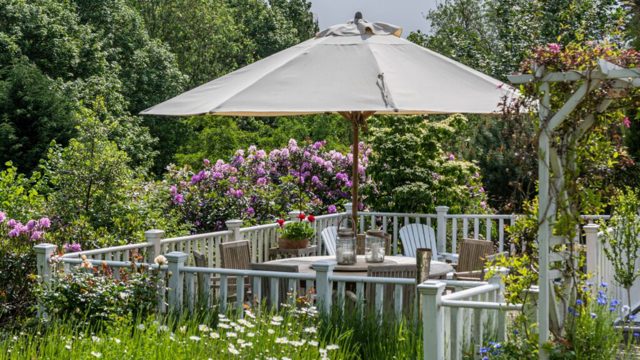 14 garden shade ideas that guarantee sun protection all summer