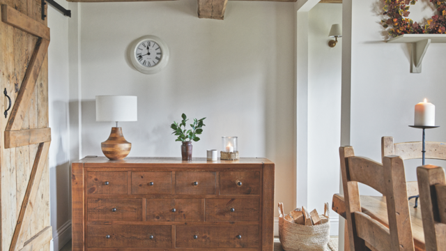 How to store candles properly, according to the pros