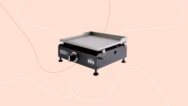 Aldi’s tabletop gas grill is a game-changer for small gardens