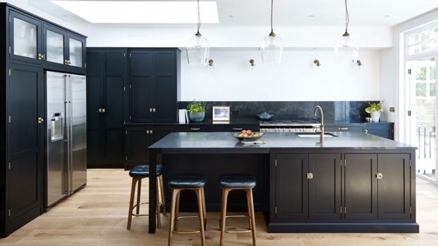This is how to do a black kitchen in style