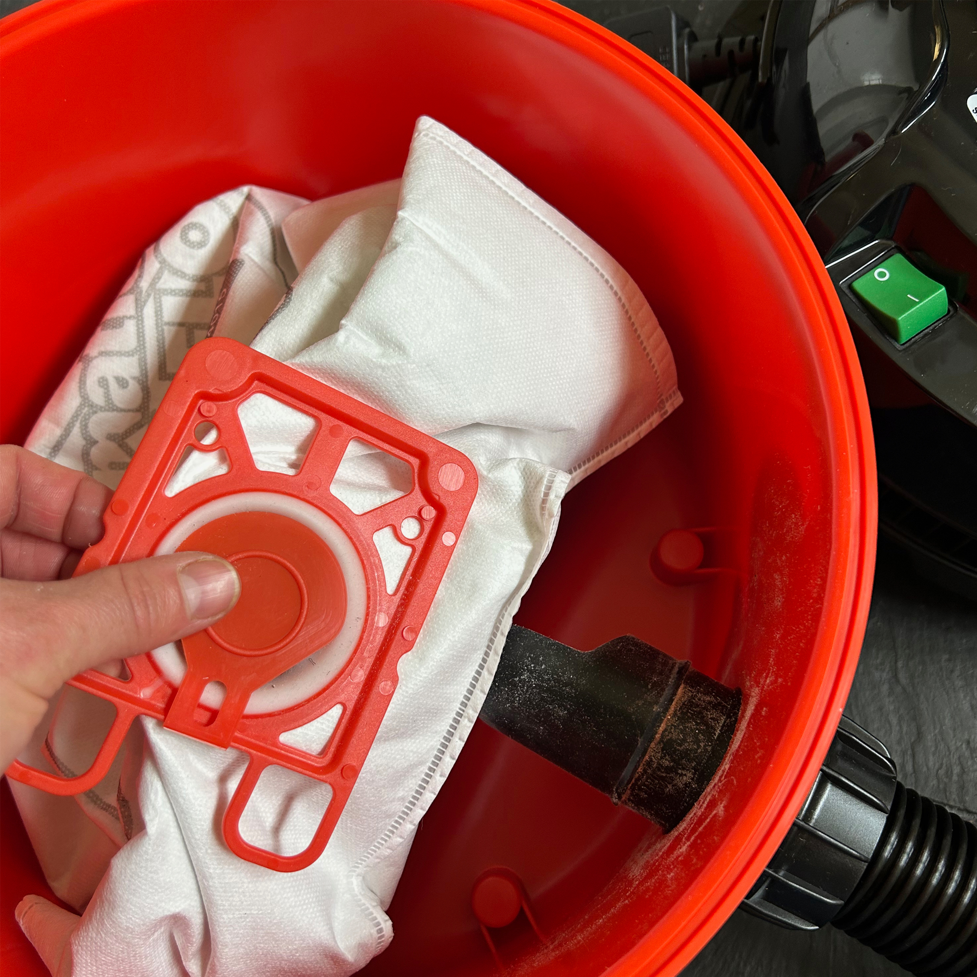 Testing the Henry Xtra vacuum at home