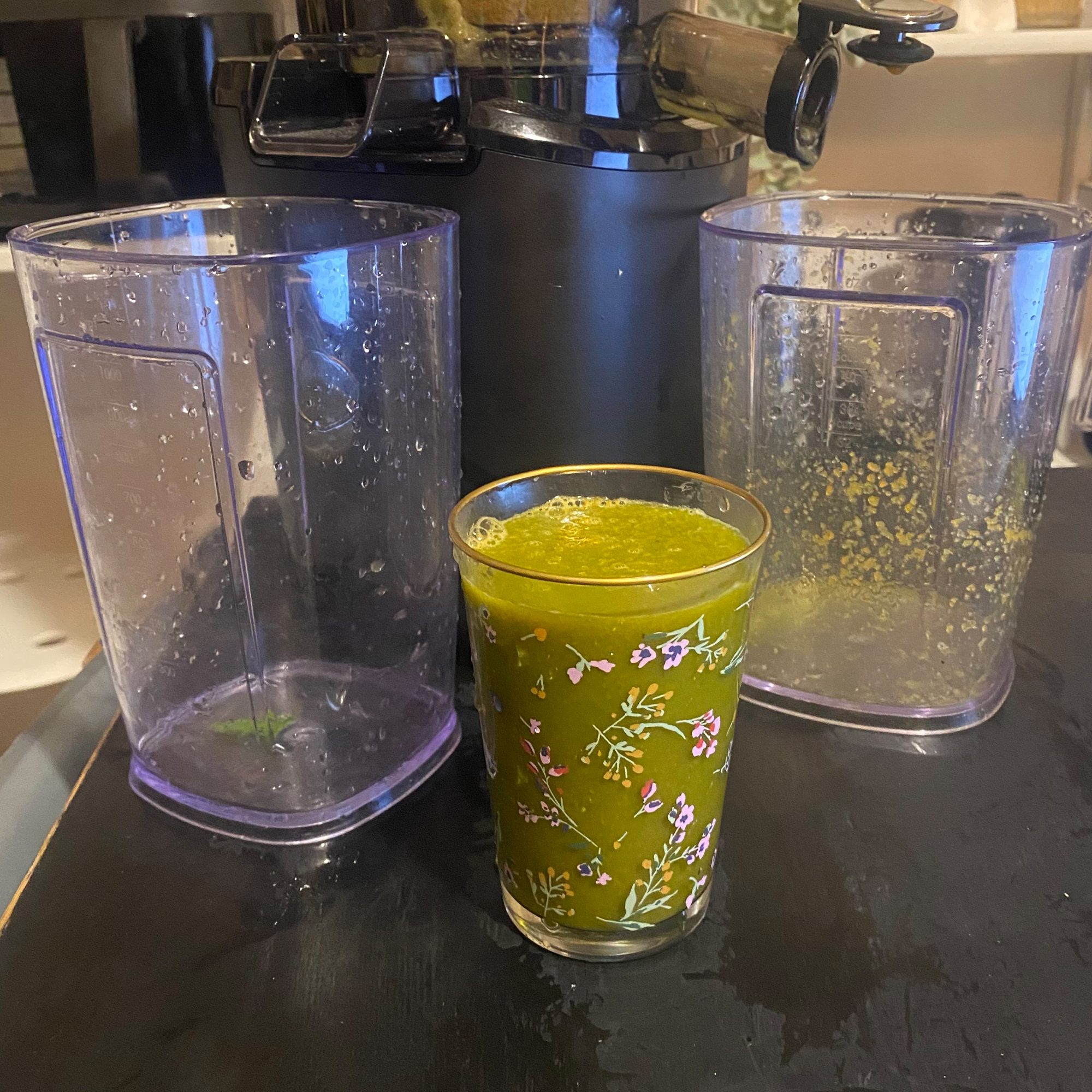 Image of Kuvings juicer 
