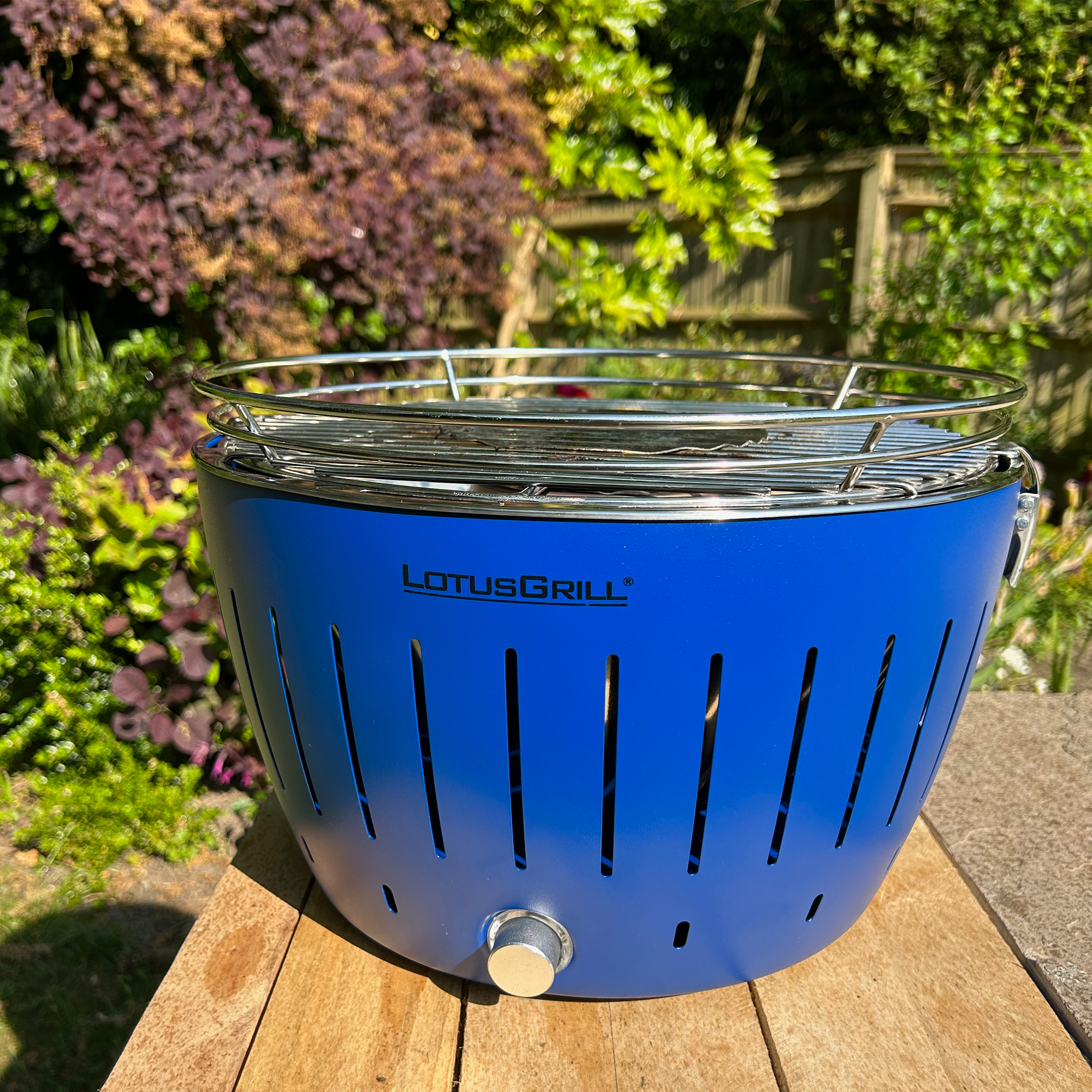 Testing the LotusGrill portable BBQ outside 