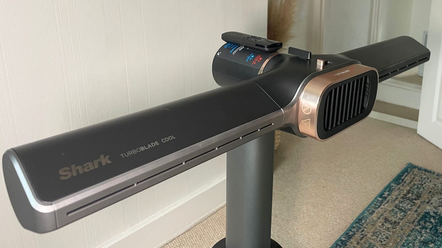 I put Shark’s new 2-in-1 fan heater to the test in my home