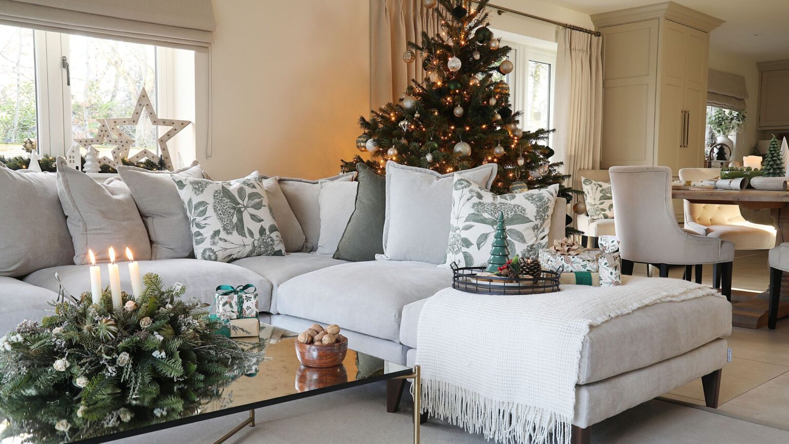 How to remove common Christmas stains from your home