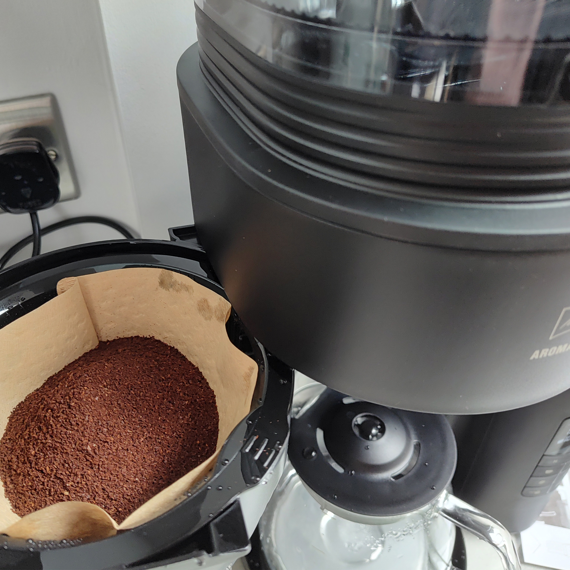 Testing the Melitta coffee machine at home 