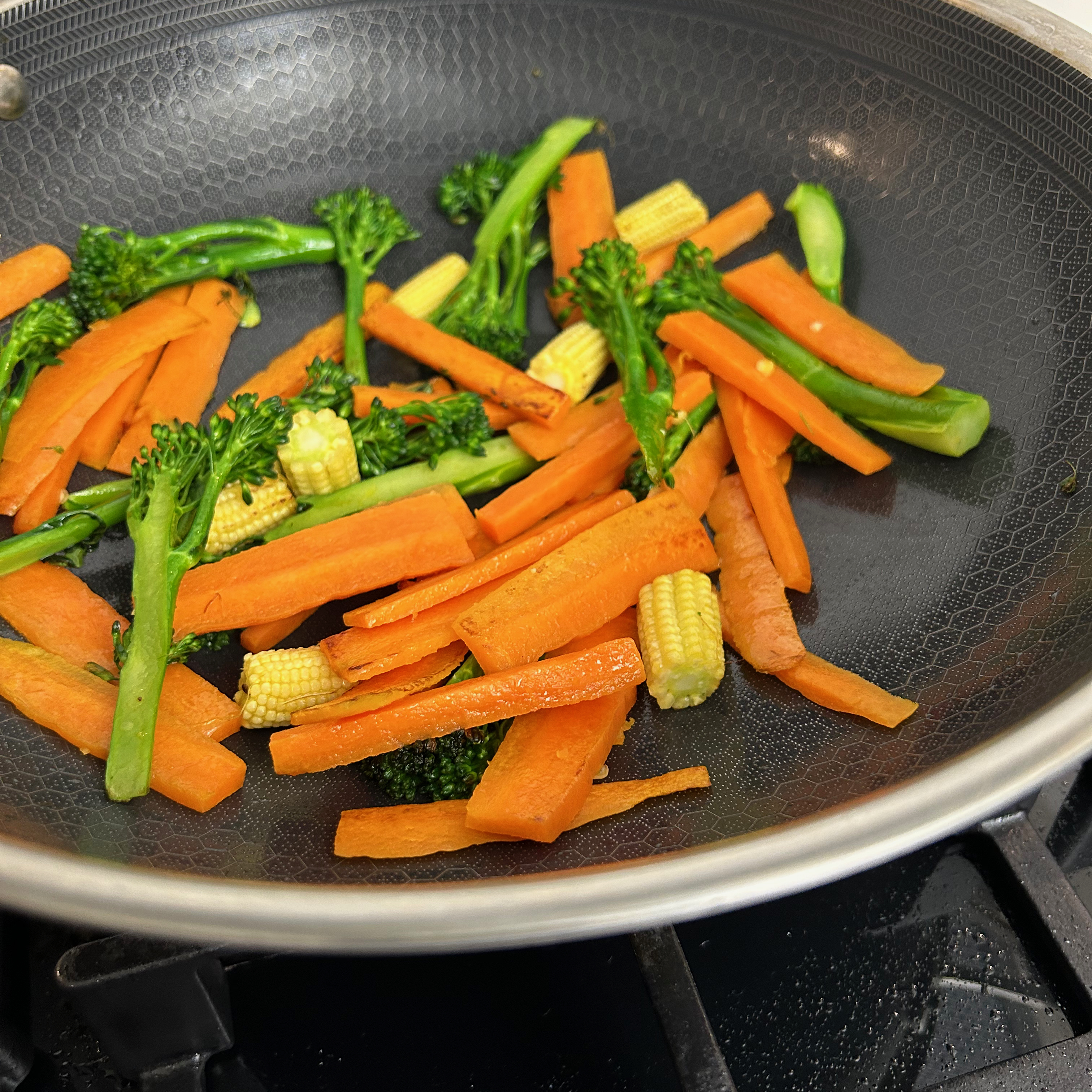 Testing the 7 Piece HexClad Cookware Set at home
