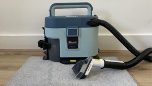 I got my hands on the Shark EveryMess for a first try