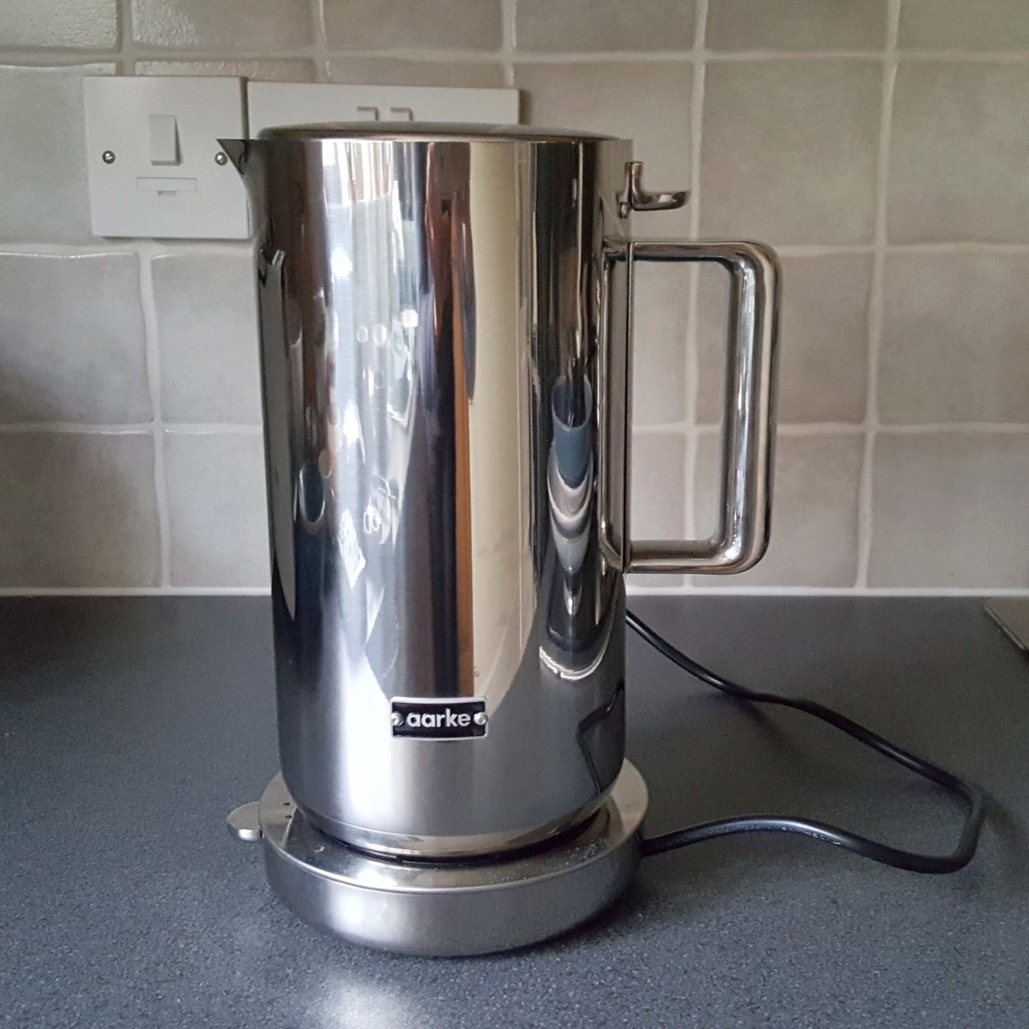 Testing the stainless steel Aarke kettle at home 