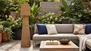 Outdoor floor lamps are the biggest garden lighting trend