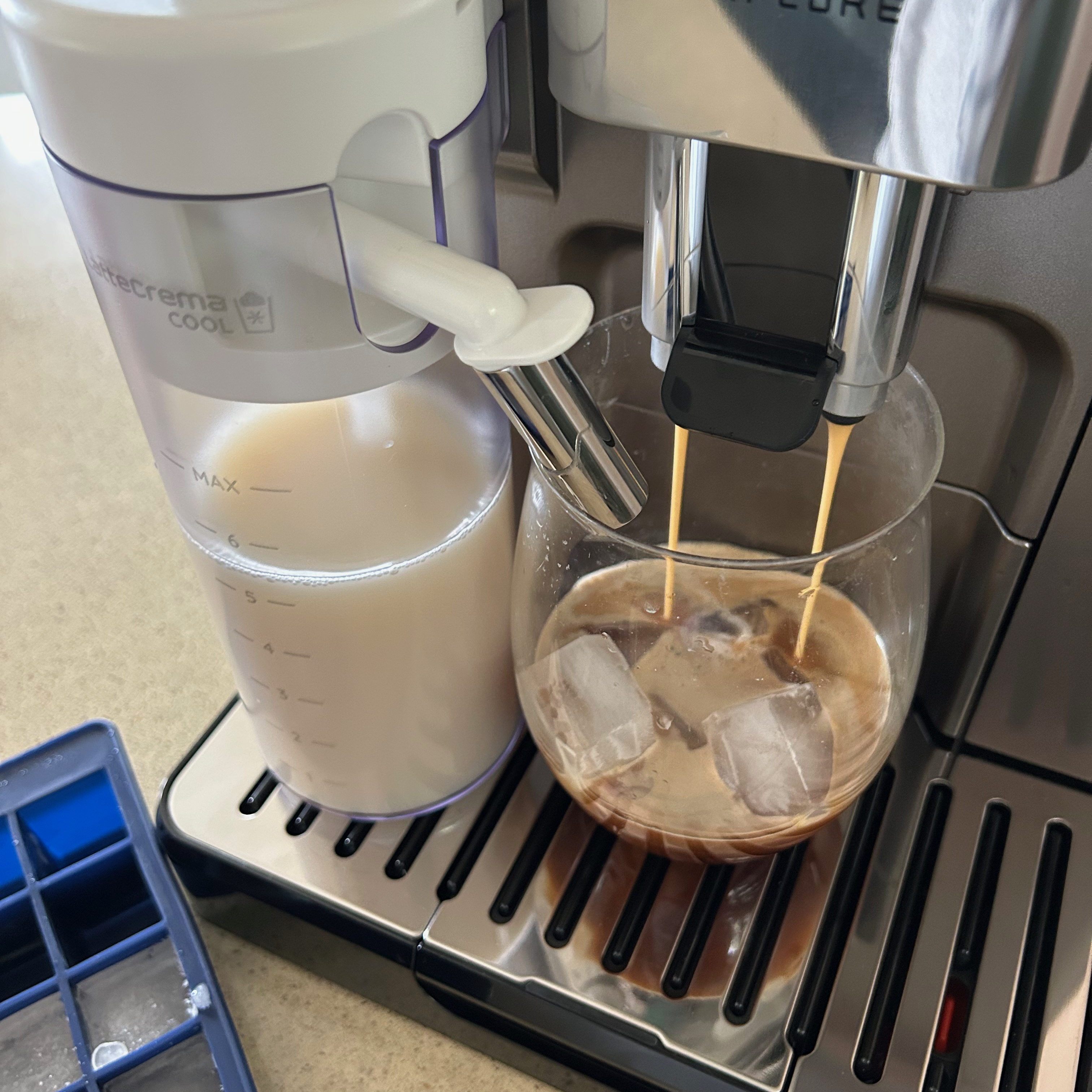 De'Longhi bean to cup coffee machine testing at home