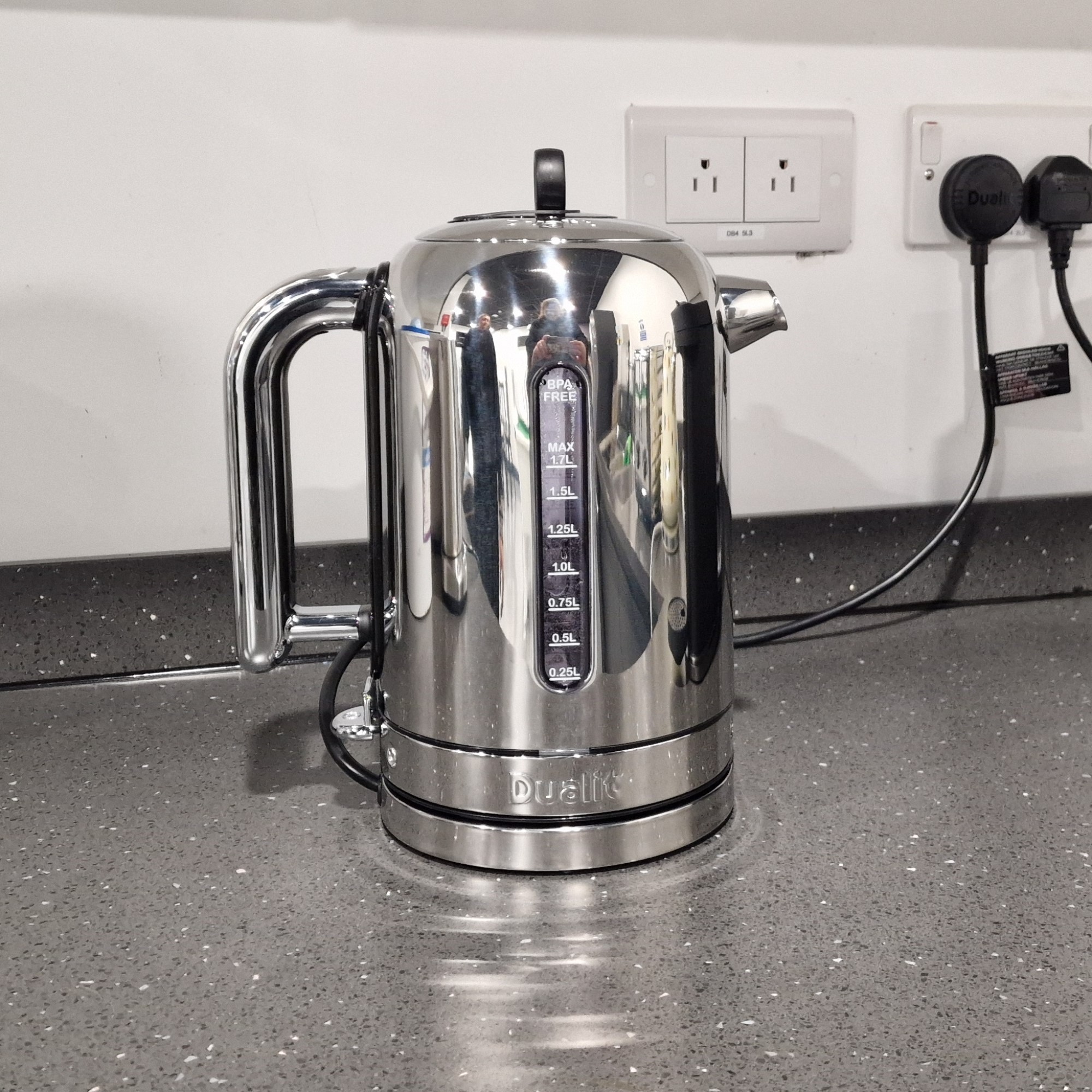 Dualit kettle and toaster