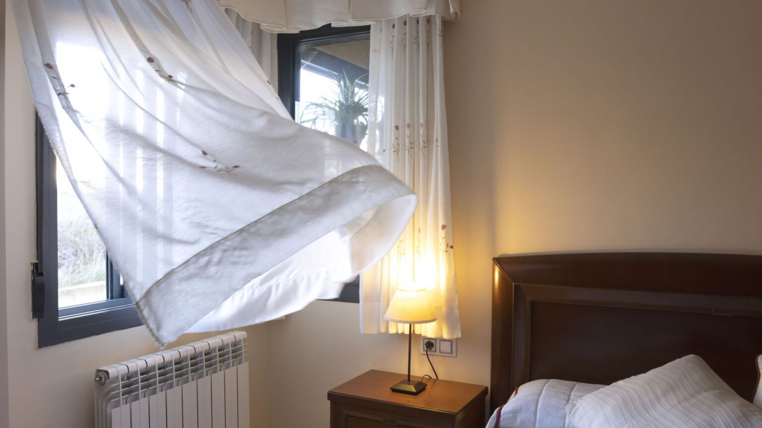 Why I’m leaving my upstairs windows open in a heatwave
