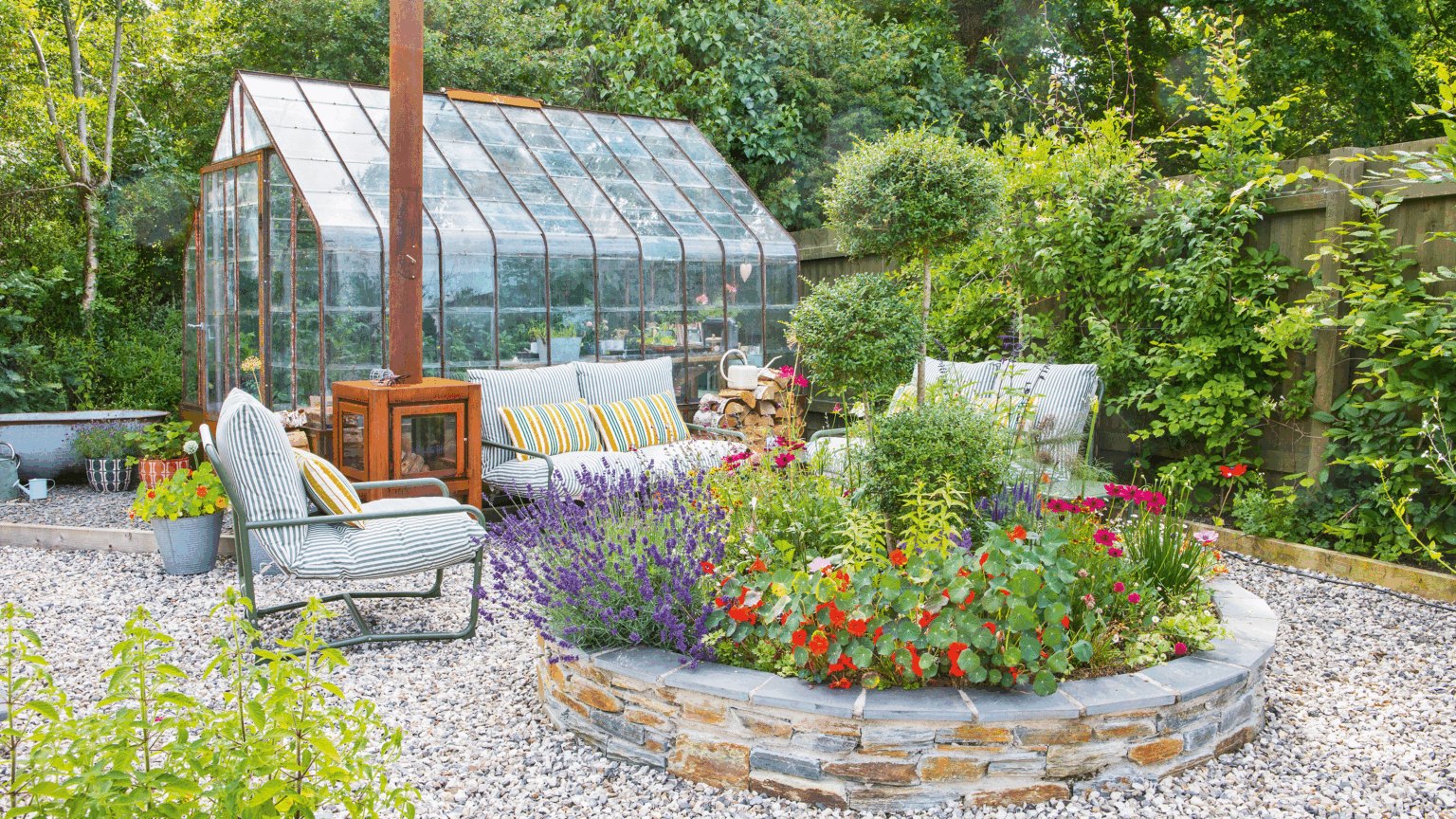 Aldi’s just dropped a winter greenhouse for under £15