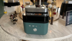 Smeg has finally unveiled its first standalone air fryer