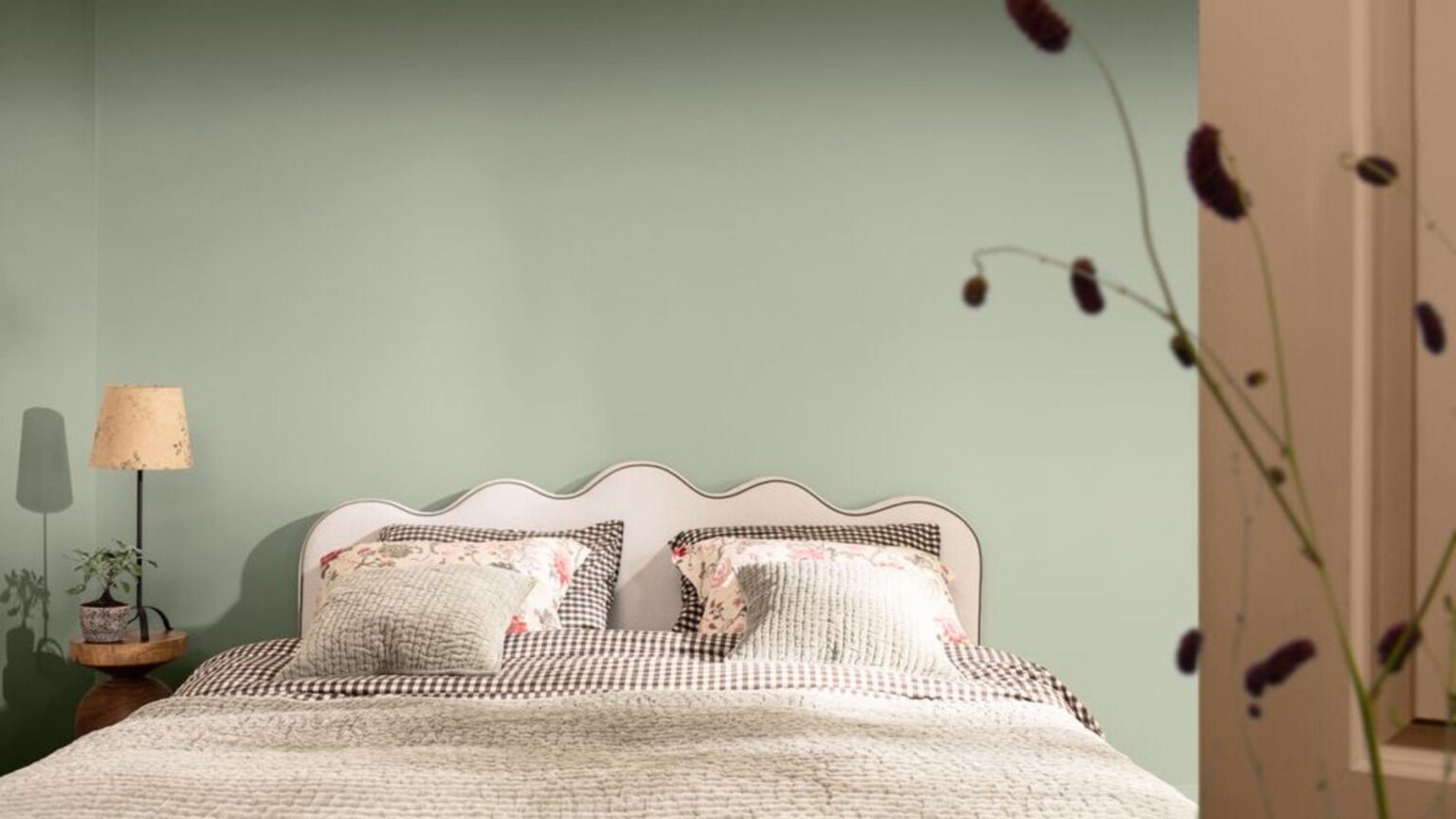 The soothing Dulux colour of the year 2027 is out