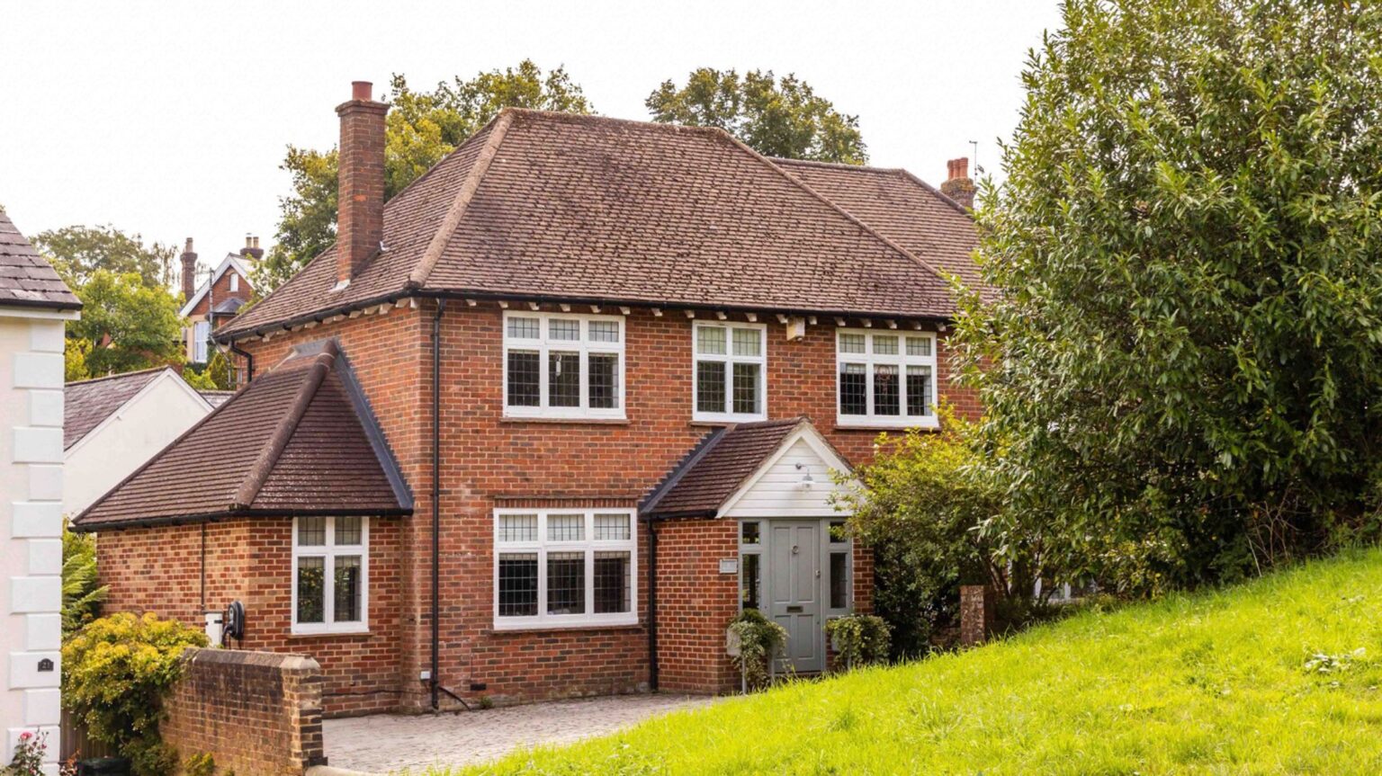 This 1950s cottage is now a dream family home