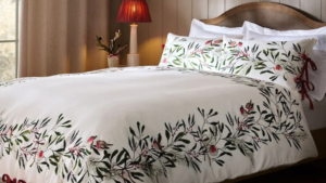 Next has just dropped the cutest robin bedding for winter